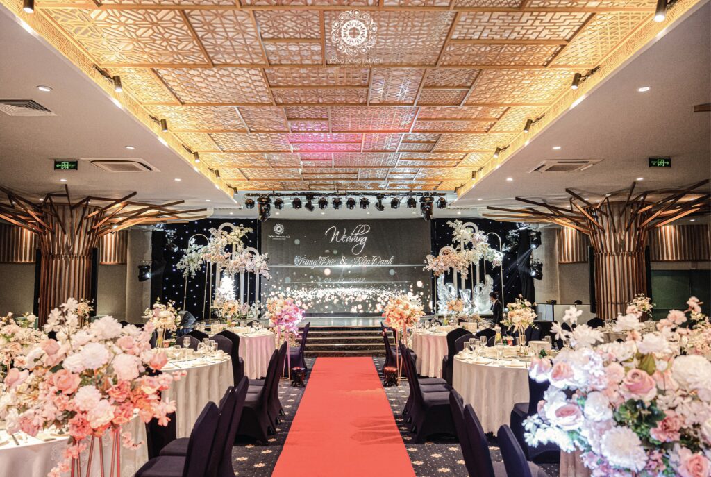 giá tiệc cưới buffet, tổ chức tiệc cưới, trống đồng palace