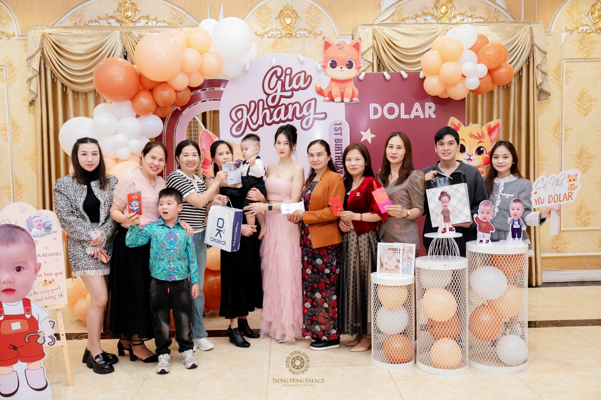 Backdrop rực rỡ cho bữa tiệc sinh nhật của bé yêu