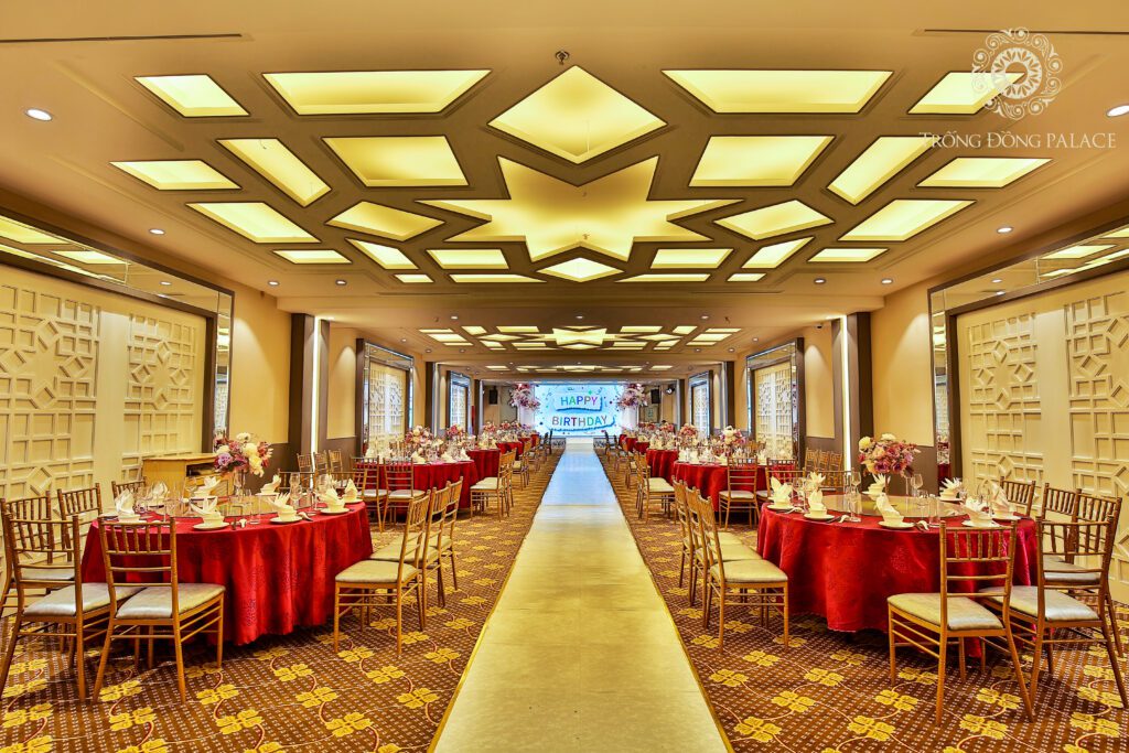 Trống Đồng Palace Nam Định là địa điểm hội nghị, tiệc cưới với kiến trúc tinh tế và không gian sang trọng nhất nhì Thành Nam. 