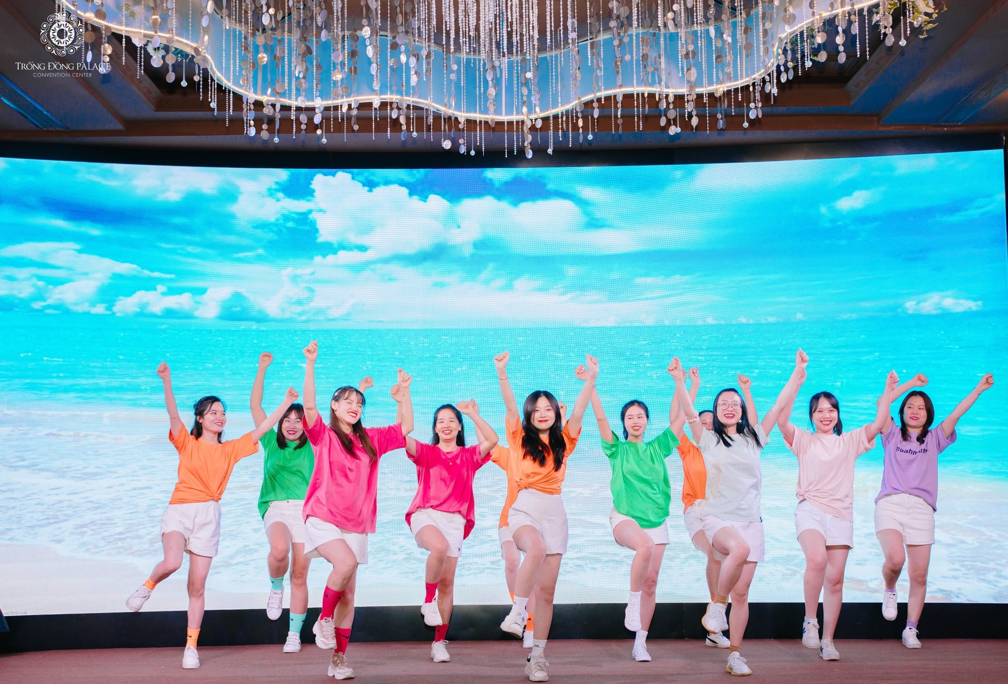 y-tuong-tiec-cuoi-nam-cho-cong-ty