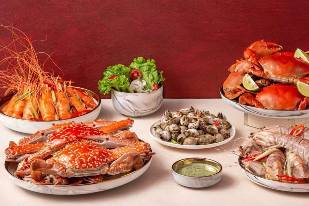 những món hải sản làm điểm nhấn cho mâm tiệc