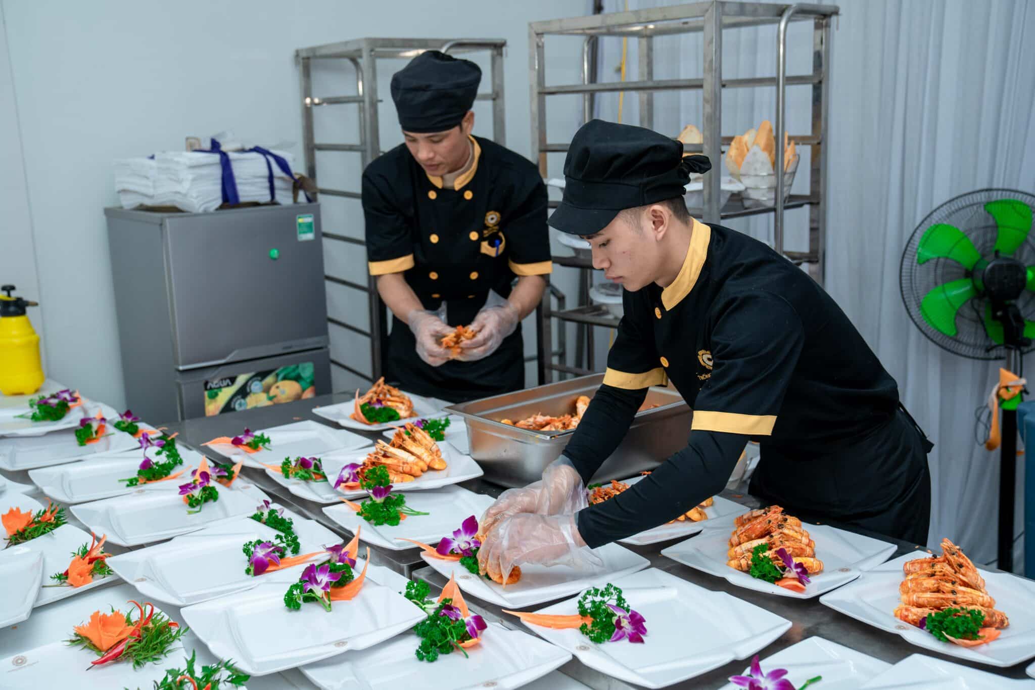 Đảm bảo an toàn thực phẩm cho khách mời