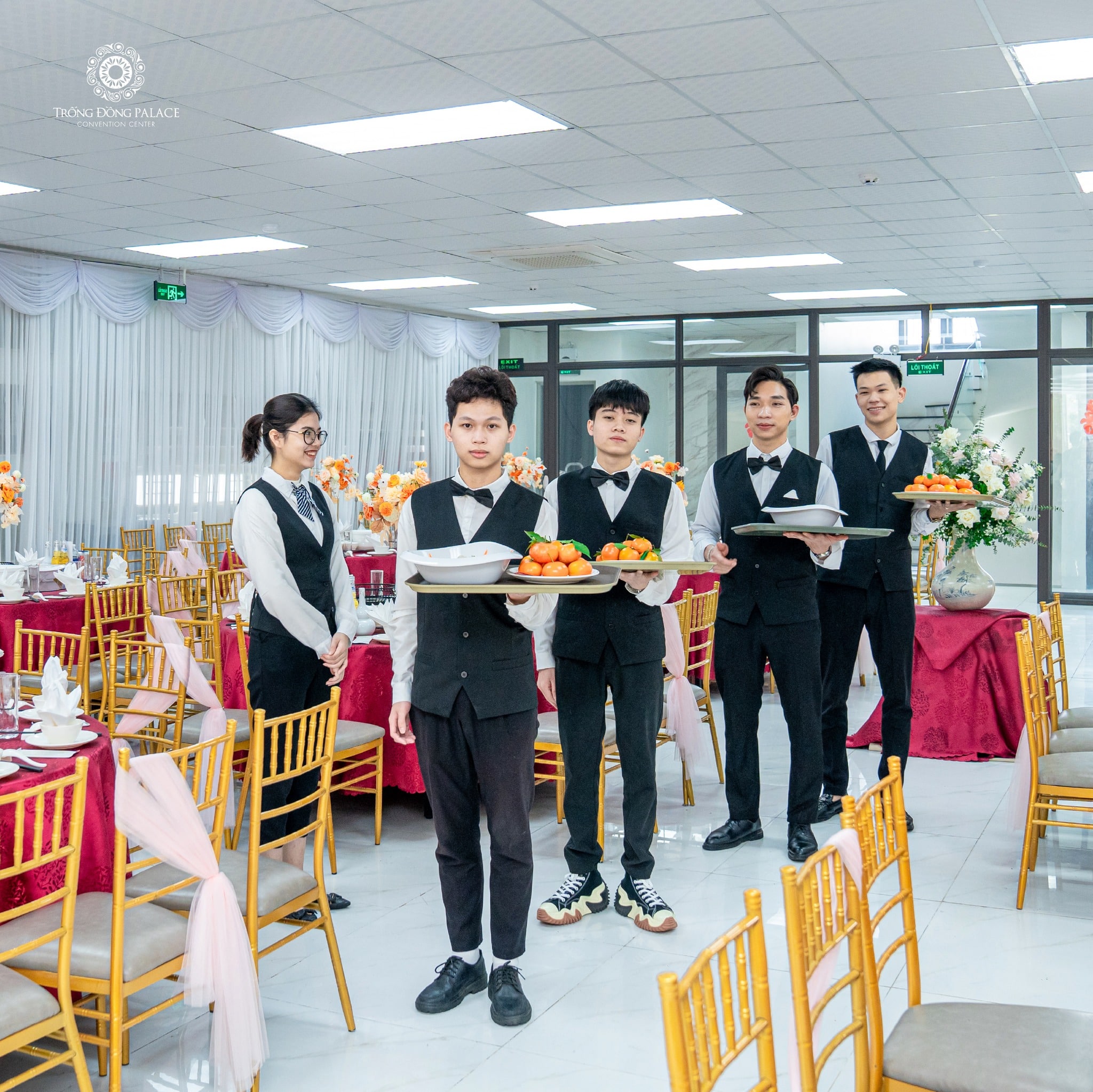 Đặt tiệc lưu động Trống Đồng Palace