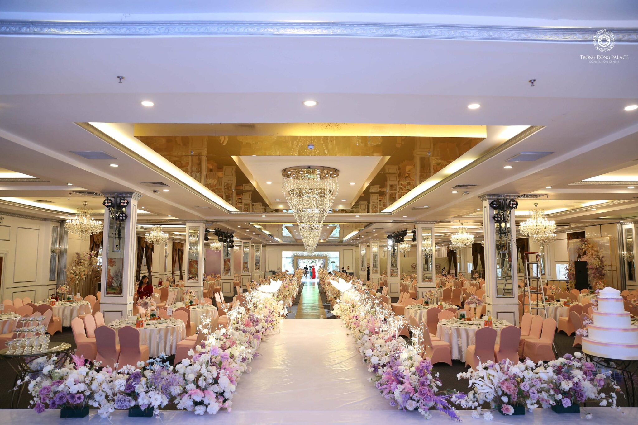 Nhà hàng tiệc cưới là lựa chọn phổ biến nhất