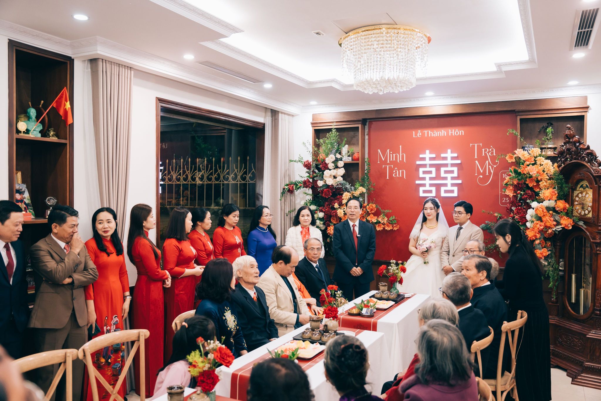 Tiệc lưu động Trống Đồng Palace