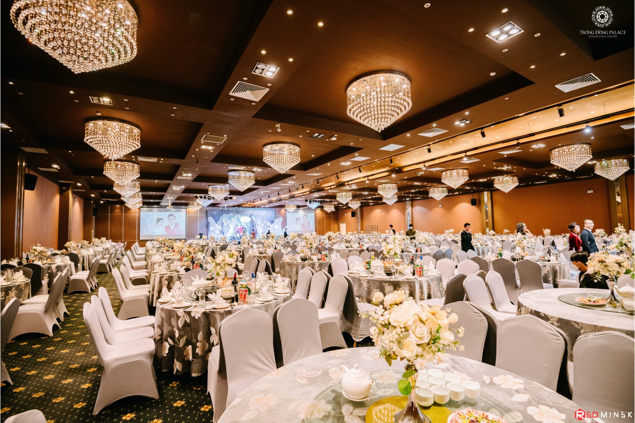Lên kế hoạch cho từng chi tiết trang trí sẽ giúp bạn tiết kiệm thời gian và tránh khỏi sự căng thẳng