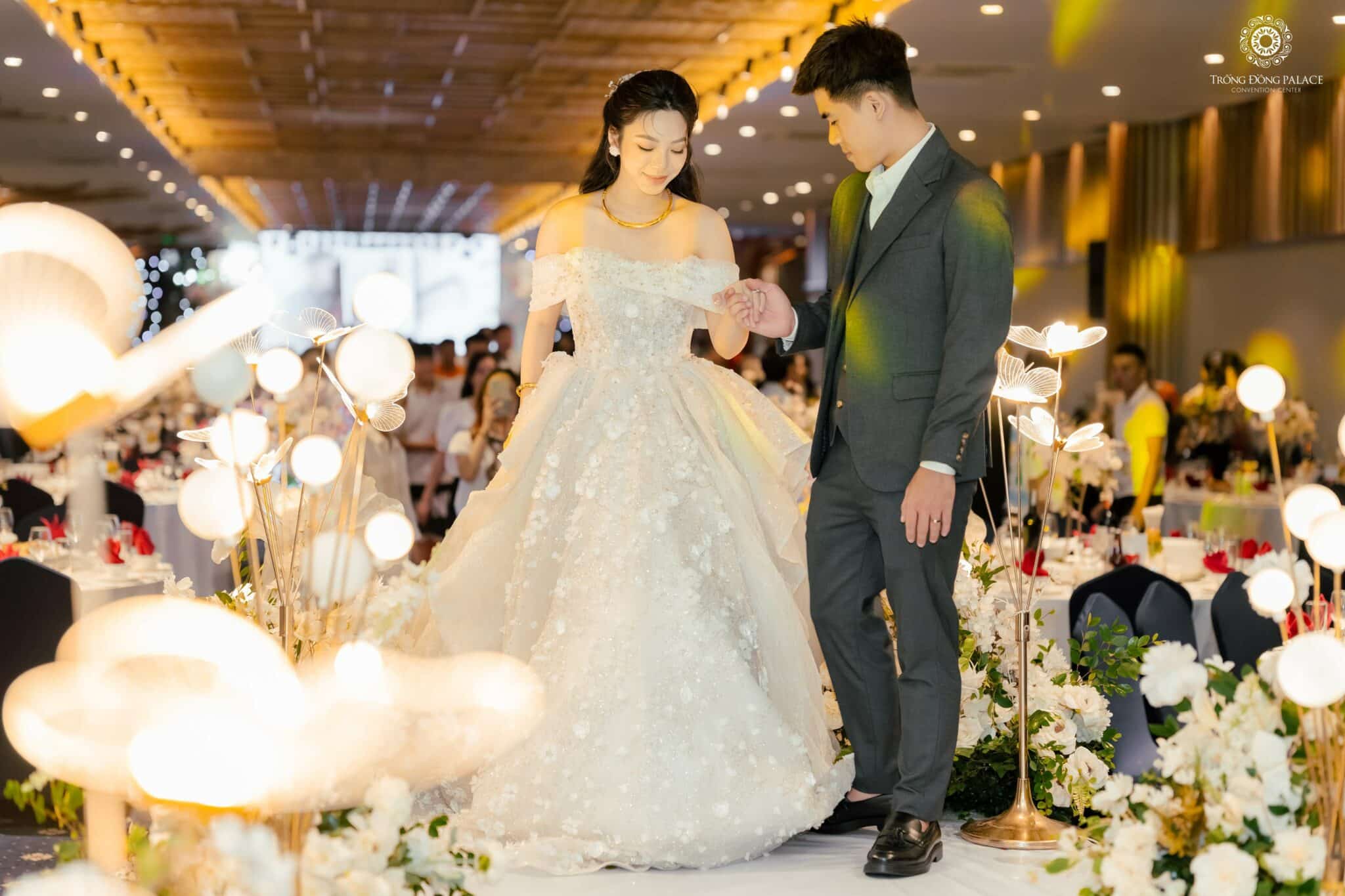 Trang trí tạo không gian lãng mạn và ấm cúng